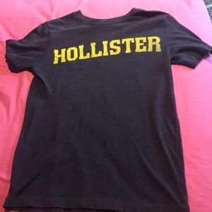 Men’s hollister shirt
